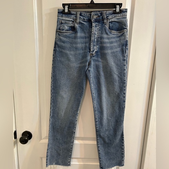 Kut from the Kloth Denim - KUT from the Kloth Rosa High-Rise Ankle Straight Medium Wash Raw Hem Denim